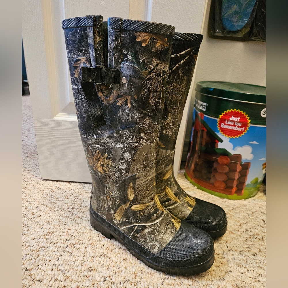 Magellan Outdoors Boots